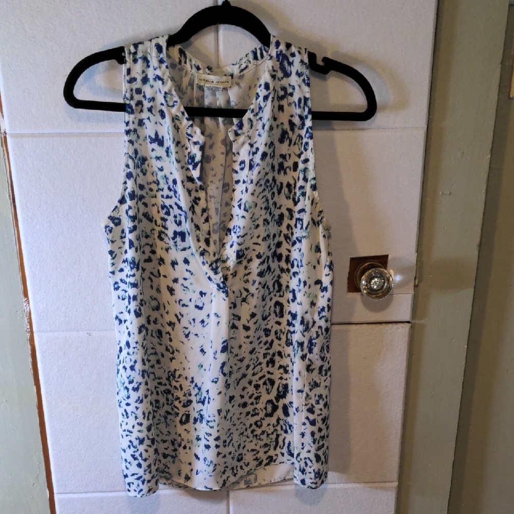 Adrienne Vittadini Abstract Blue and White Blouse